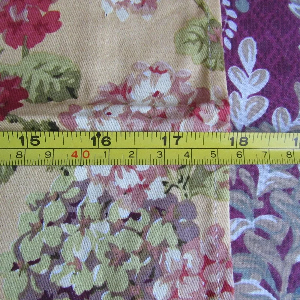 Set of 4 WAVERLY Floral Napkins 18